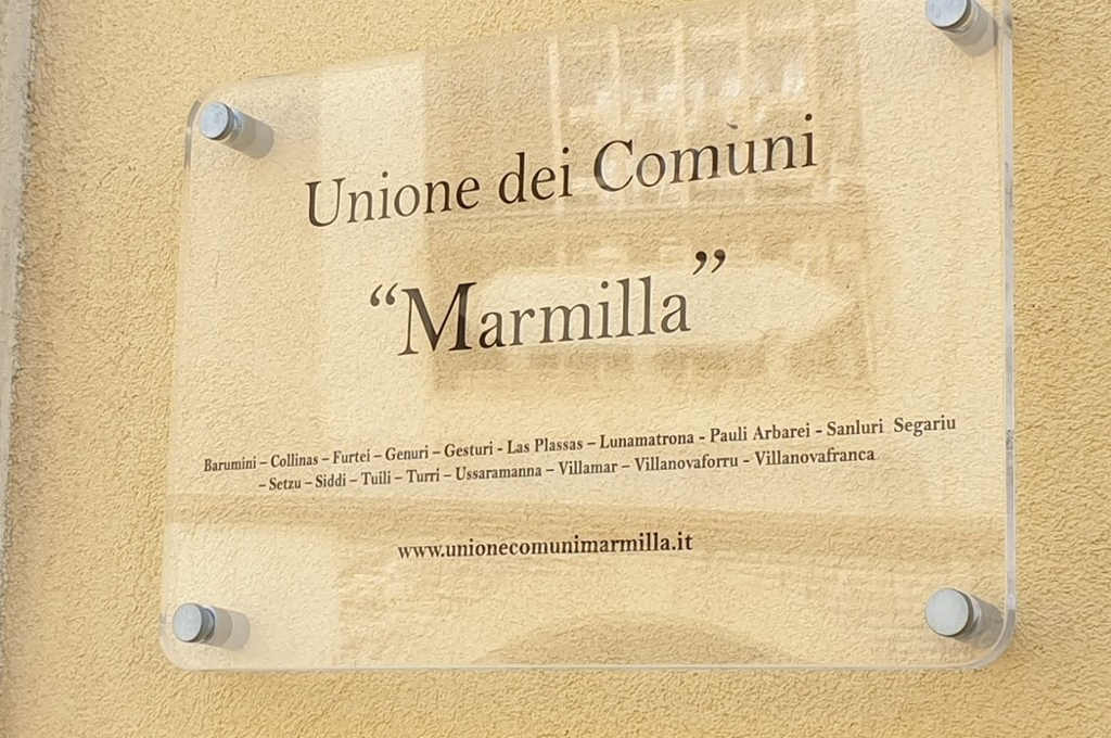 Targa sede Unione dei comuni Marmilla